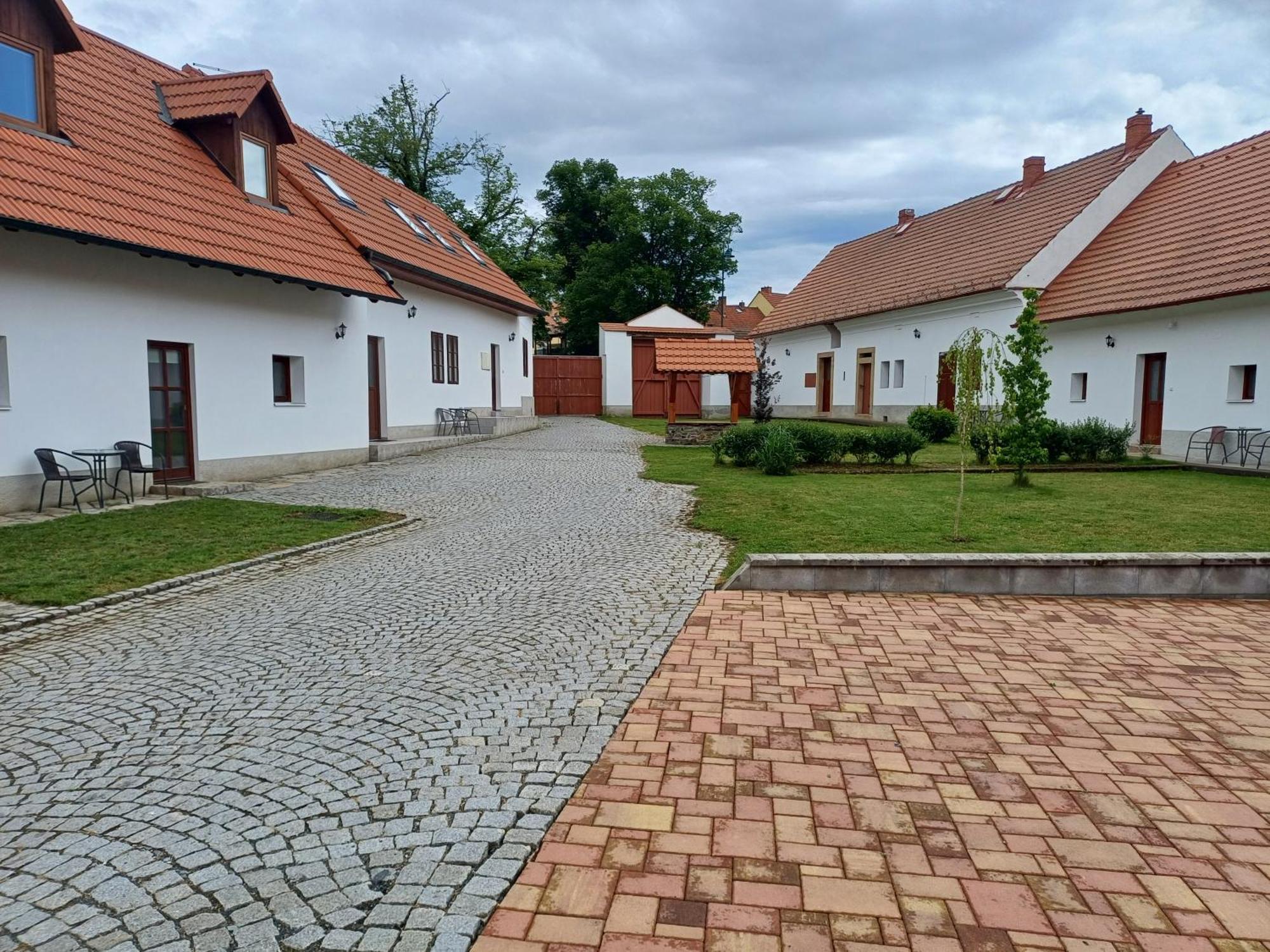 Martinuv Dvur Plzeň Exterior foto